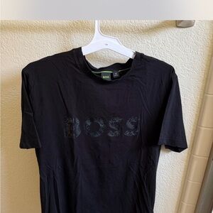 BOSS Men's Charcoal Tee